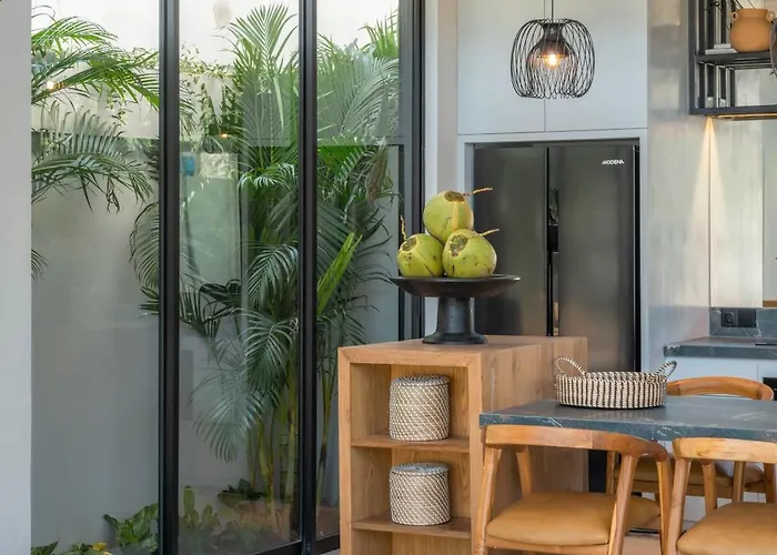 Vaya - Luxe & Stylish 3br Just Steps From The Villa *