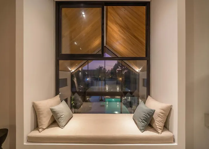 Vaya - Luxe & Stylish 3br Just Steps From The Villa