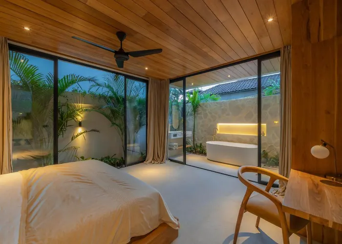 Vaya - Luxe & Stylish 3br Just Steps From The